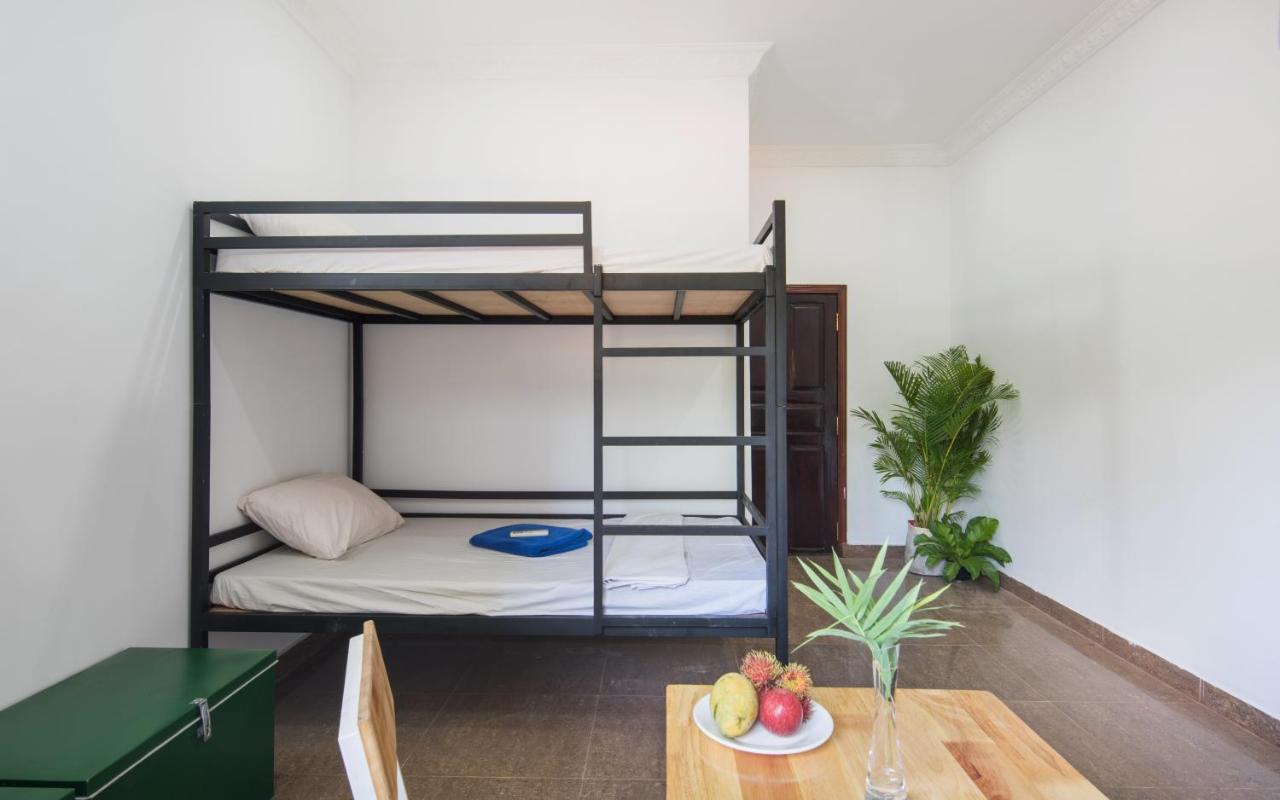 Barefoot Backpacker Resort Ciudad de Siem Riep Exterior foto