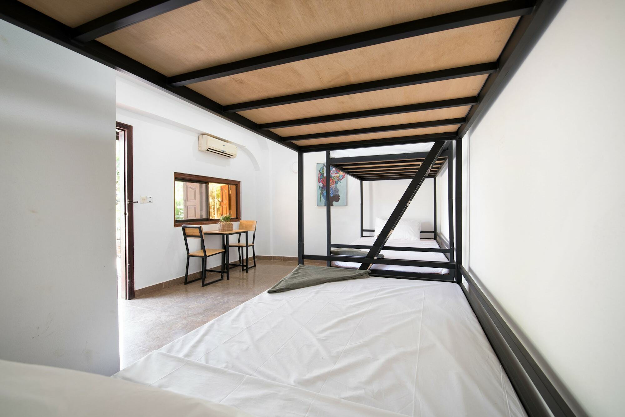 Barefoot Backpacker Resort Ciudad de Siem Riep Exterior foto